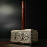 Thorovo ikonické kladivo "Mjölnir", stříbrná mince 500g, Antique finish